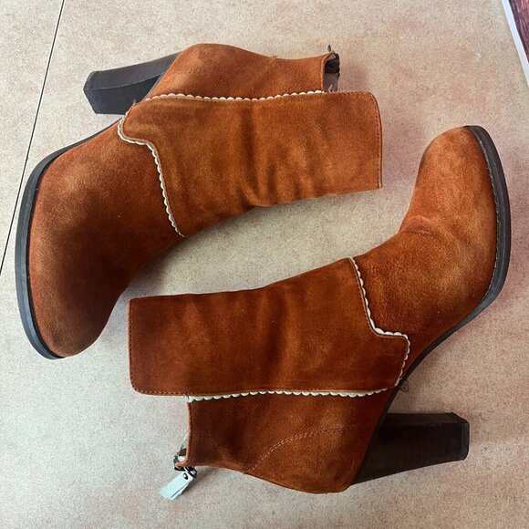 Shoe The Bear Bijou Caramel Suede Ankle Back Zip Booties - Picture 6 of 16